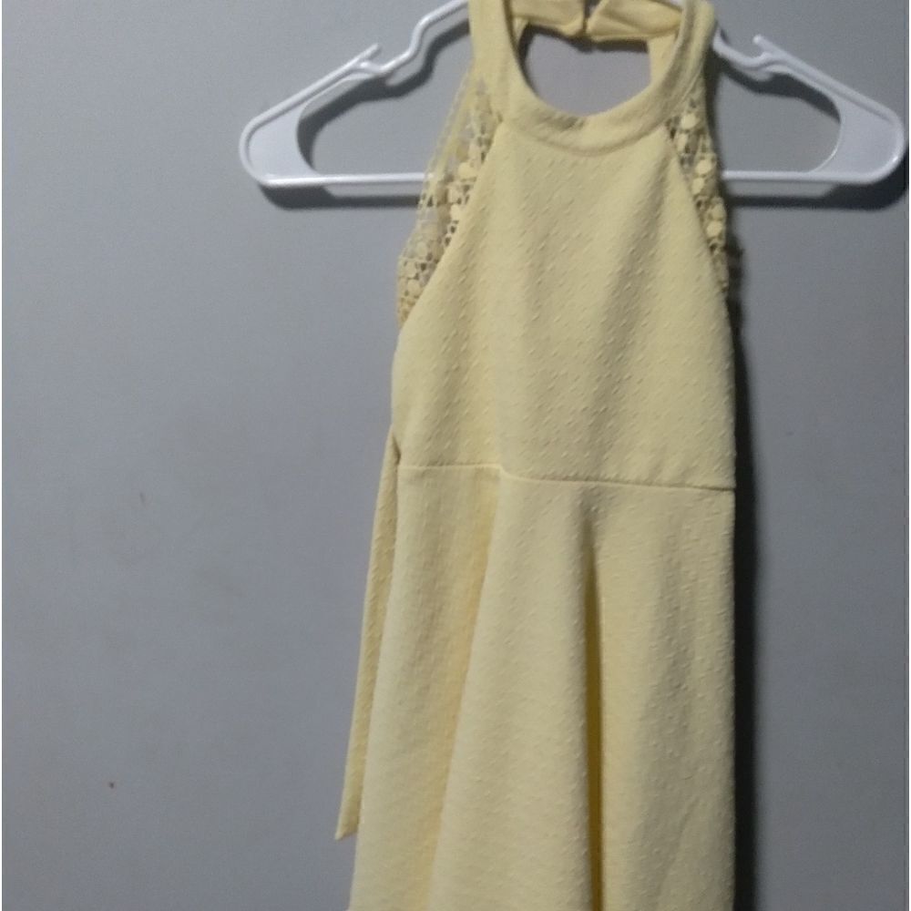 𝅺BONNIE JEAN brand  beautiful  girl's yellow  sleeveless dress size 6X